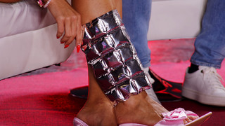Merve Niemann feet photo thumbnail