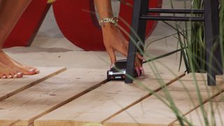 Merve Niemann feet photo thumbnail