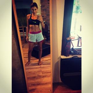Merve Oflaz feet photo 19