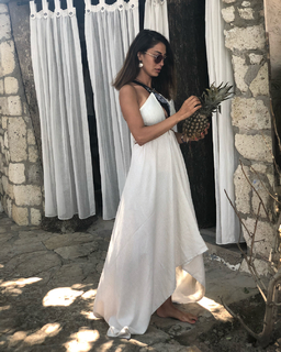 Merve Oflaz feet photo 2