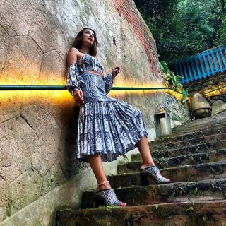 Merve Oflaz feet photo 1
