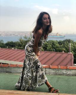 Merve Oflaz feet photo 16