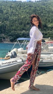 Merve Oflaz feet photo 14