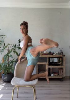 Merve Oflaz feet photo 13
