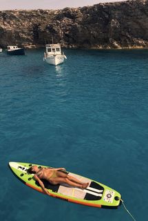 Merve Oflaz feet photo 8