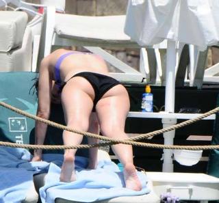 Merve Sevi feet photo 20