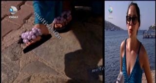 Merve Sevi feet photo 17