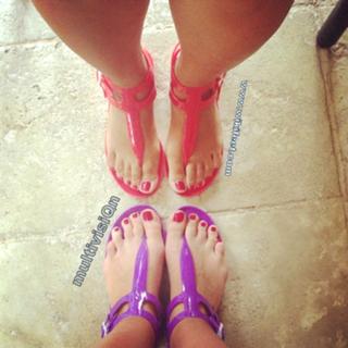 Merve Sevi feet photo 8