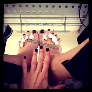 Merve Sevi feet photo 2