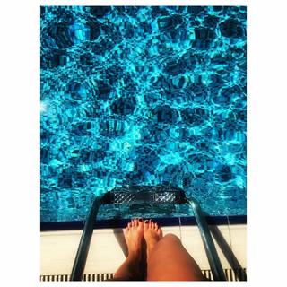 Merve Sevi feet photo 2