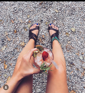 Merve Toy feet photo 19