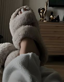 Merve Yalçin feet photo 5