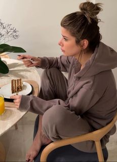 Merve Yalçin feet photo 2