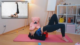 Meryem Can feet photo 5