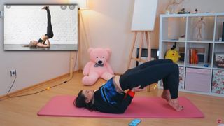 Meryem Can feet photo 4