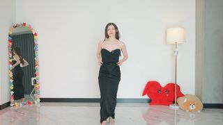 Meryem Can feet photo 9