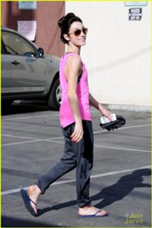 Meryl Davis feet photo 5