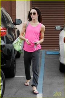 Meryl Davis feet photo 19