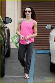 Meryl Davis feet photo 17