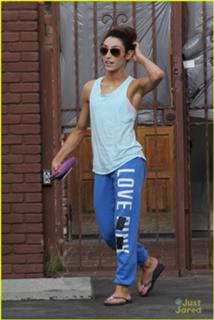 Meryl Davis feet photo 20