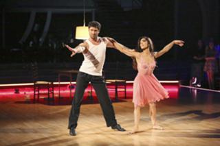 Meryl Davis feet photo 3