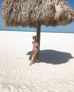Meryl Davis feet photo 15