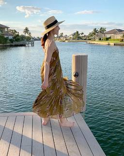 Meryl Davis feet photo 9