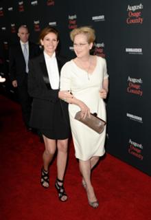 Meryl Streep feet photo thumbnail