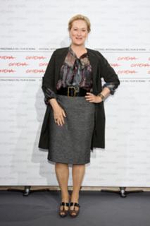 Meryl Streep feet photo thumbnail