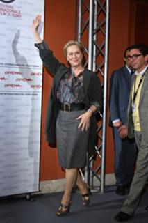 Meryl Streep feet photo thumbnail