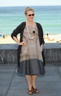 Meryl Streep feet photo thumbnail