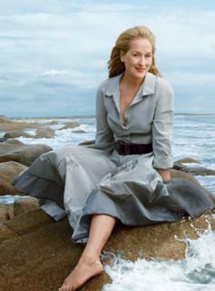Meryl Streep feet photo thumbnail