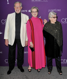 Meryl Streep feet photo thumbnail