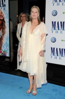 Meryl Streep feet photo thumbnail