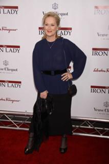Meryl Streep feet photo thumbnail
