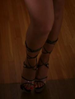 Meta Golding feet photo 9