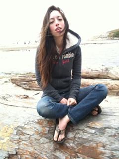 Meytal Cohen feet photo thumbnail