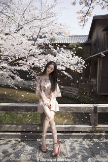 Mi Yang feet photo thumbnail