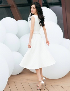 Mi Yang feet photo thumbnail