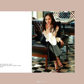 Mi Yang feet photo thumbnail