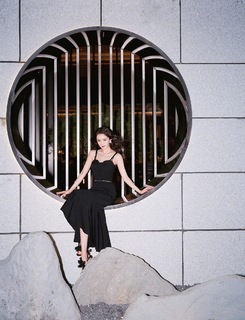 Mi Yang feet photo thumbnail
