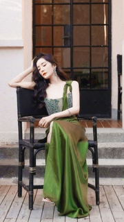 Mi Yang feet photo thumbnail