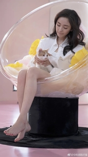 Mi Yang feet photo thumbnail