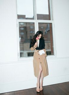 Mi Yang feet photo thumbnail