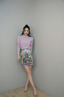 Mi Yang feet photo thumbnail