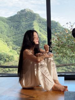 Mi Yang feet photo thumbnail