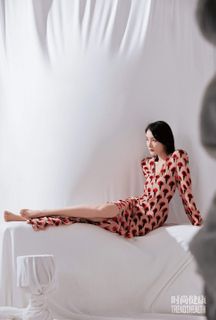Mi Yang feet photo 16