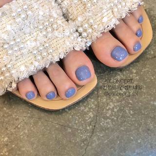 Mi-Yeon Cho feet photo thumbnail