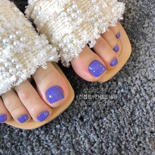 Mi-Yeon Cho feet photo thumbnail