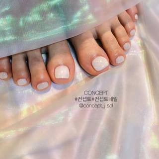 Mi-Yeon Cho feet photo thumbnail